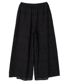 Green Parks ■ＥＳＣＡＲ　ローン刺繍フレアパンツ