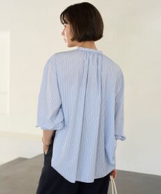 UNFILO ギャザーブラウス