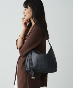 russet エンボスモノグラム2WAYショルダーバッグ(CE-1692)