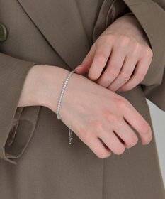 Phoebe ラインストーンスライドテニスブレスレット　シルバー