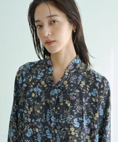 YECCA VECCA ボタニカルフラワー柄ボウタイブラウス