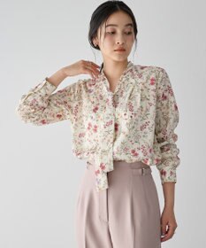 YECCA VECCA ボタニカルフラワー柄ボウタイブラウス