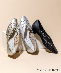 Dominic3 レーザーカット Vカットパンプス