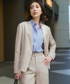 23区 アイアスマットストレッチ ノーカラージャケット ベージュ系