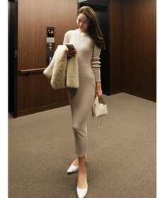 Green Parks タイトシルエットリブニットワンピース