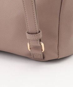 LA BAGAGERIE フロント金具デイリーリュック