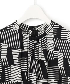 ICB 【WEB限定カラーあり】 Back Satin Amunzen ノースリーブブラウス