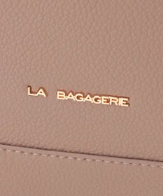 LA BAGAGERIE フロント金具デイリーリュック