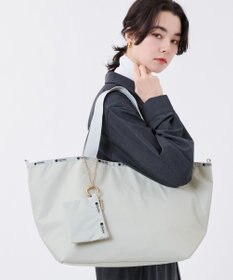 LeSportsac AT AVENUE CHARM/デューンライト