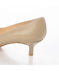 MODE ET JACOMO <MODE ET JACOMO>ポインテッドVカットプレーンパンプス