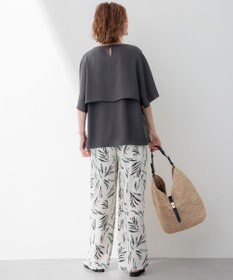 23区 【洗える】スリークボタニカルプリント ドロスト パンツ