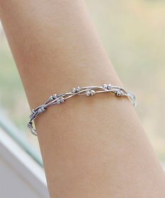 Tiaclasse メタルボールツイストバングル