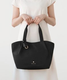 TOCCA 【撥水・A4サイズ対応】BLOOMING BUD NYLONBAG ナイロンバッグ