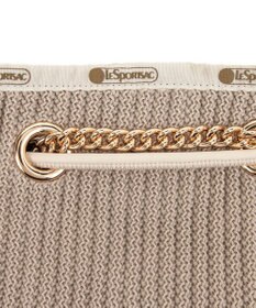 LeSportsac CHAIN CROCHET MED BUCKET/ベージュクロシェ