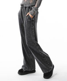 WEGO 【ユニセックス着用ITEM】ブリーチスタッズロゴスウェットパンツ