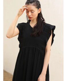 Green Parks ■ＥＳＣＡＲ　ピンタックフレアスリーブワンピース