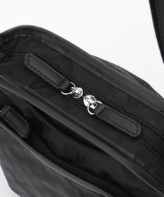 Y'SACCS Polka Dots　パイピングポケットポシェット