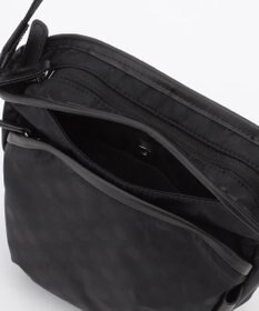 Y'SACCS Polka Dots　パイピングポケットポシェット