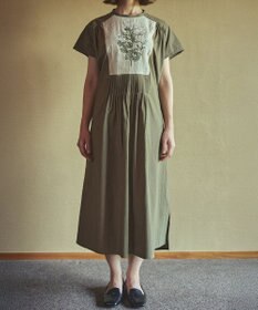 muuc ジャスミン刺繍フレンチスリーブワンピース〈日本製・綿100%天然素材・遠州織物〉〈繊細な花刺繍〉〈上品なロング丈〉〈ゆったりフリーサイズ〉〈大人の夏ワンピ〉
