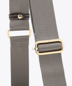 LA BAGAGERIE カモフラジャカード はっ水ショルダー