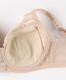 Wing ブラジャー 汗のベタつきや不快感を軽減 背中すっきり 自然なまる胸メイク 【夏のうすかるブラ】 フルカップブラ 春 夏 KB2173 ウイング／ワコール