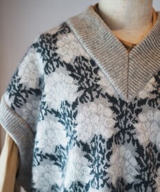 muuc 〈うっとり柔らか上質な極細繊維〉〈前身頃は希少なモヘアとシルク×後ろ身頃はウール100%〉フラワージャカード ベスト