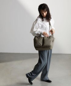 Y'SACCS ダブルホックポケットショルダー　Mサイズ