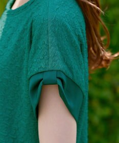 Tiaclasse 【洗える】ふくれジャカードカフス付きカットソー