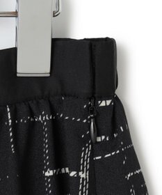 23区 【洗える】モノクロトーンプリント スカート