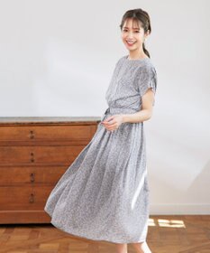 Tiaclasse 【洗える】花柄タックフレンチスリーブワンピース