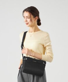 LA BAGAGERIE 【撥水ナイロン】ベーシックポシェット