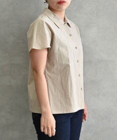 muuc 〈ドライタッチな上質コットン100%〉〈タイプライター生地〉後ろギャザー入り フレンチスリーブのブラウス