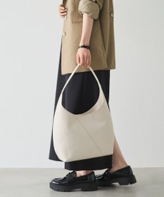 russet スムースレザートートバッグ(CE-1677)