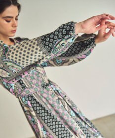 GRACE CONTINENTAL カフタンプリントロングワンピース