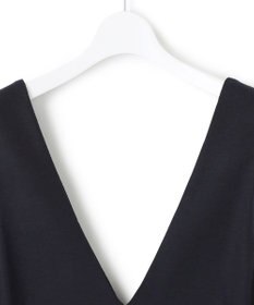 23区 【WEB限定カラーあり】ウール圧縮スムース Vネック ワンピース