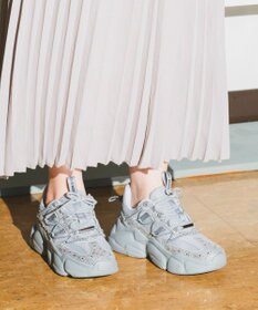 STEVE MADDEN SPECTATOR-R ユニークソールストーンスニ―カー