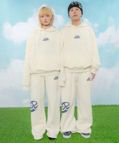 WEGO 【ユニセックス着用ITEM】ハートモチーフプルパーカー