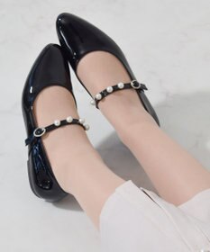 Bridget Birkin 【Bridget Birkin】パールストラップメリージェーンパンプス