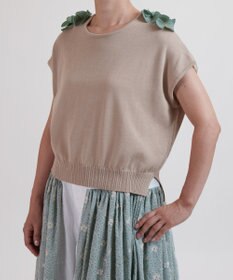 muuc 花モチーフ付きコットンニットプルオーバー