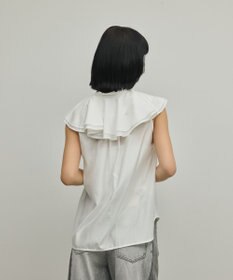 GRACE CONTINENTAL フリルスキッパーブラウス