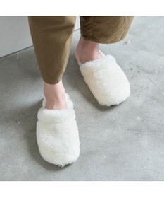 LOOM&SPOOL SRNスリッパ