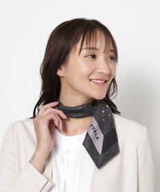 MOONBAT FURLA(フルラ)シルクツイル アーチロゴ スカーフ 65cm×65cm