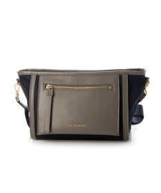 LA BAGAGERIE リサイクルレザー　フラップショルダー