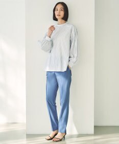 UNFILO FINE MOVE テーパードパンツ