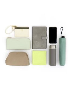 IBIZA アニマーダ　ナイロン　セミショルダーバッグ