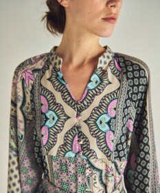 GRACE CONTINENTAL カフタンプリントロングワンピース