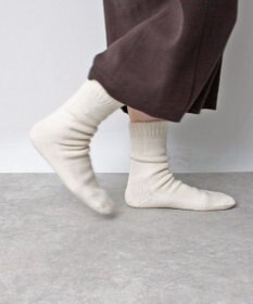 WHITE MAILS 【UNISEX】WOOL PAPER DOUBLE KNIT ルームソックス