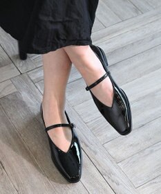 APOM 日本製 晴雨兼用スクエアトゥストラップシューズ15＜CRAHUG限定＞