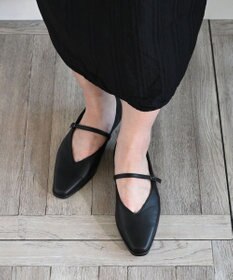 APOM 日本製 晴雨兼用スクエアトゥストラップシューズ15＜CRAHUG限定＞