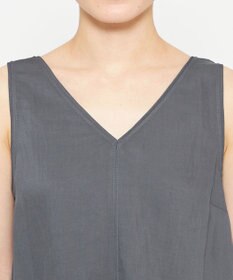 uncrave ドレープツイル Vネックトップス